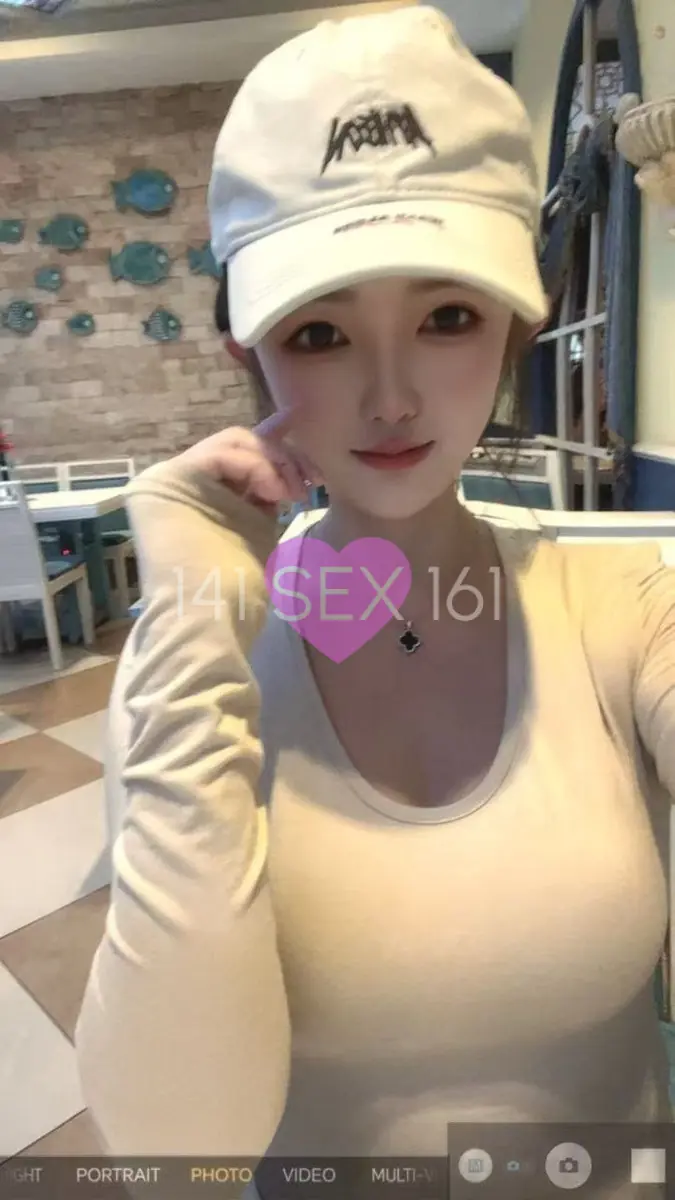 婴儿