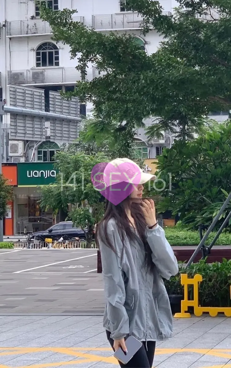 婴儿