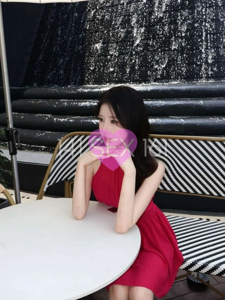 婴儿