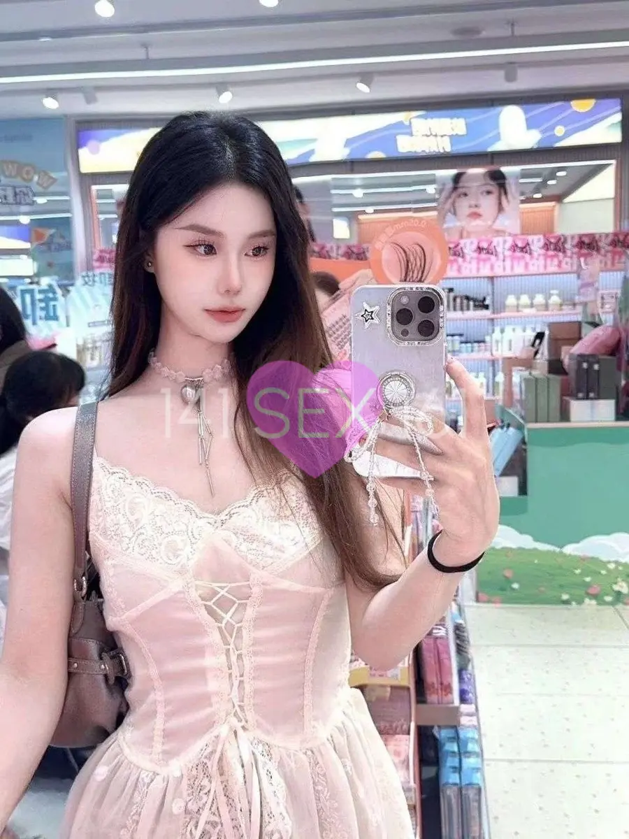 婴儿