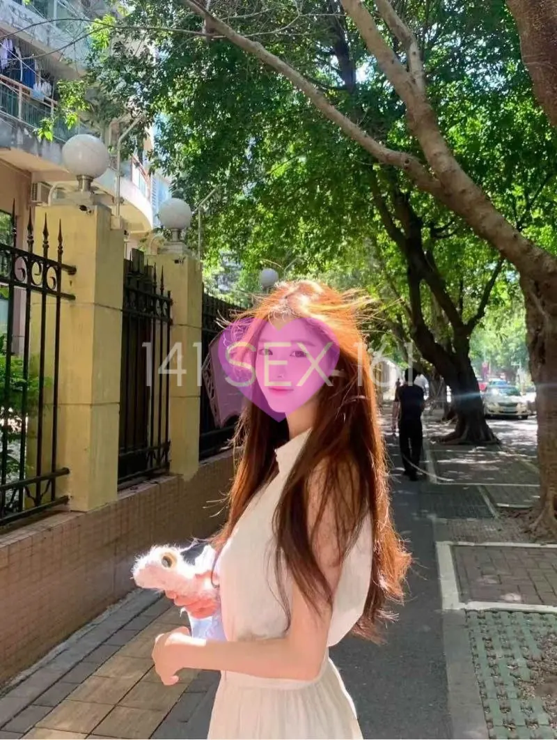婴儿