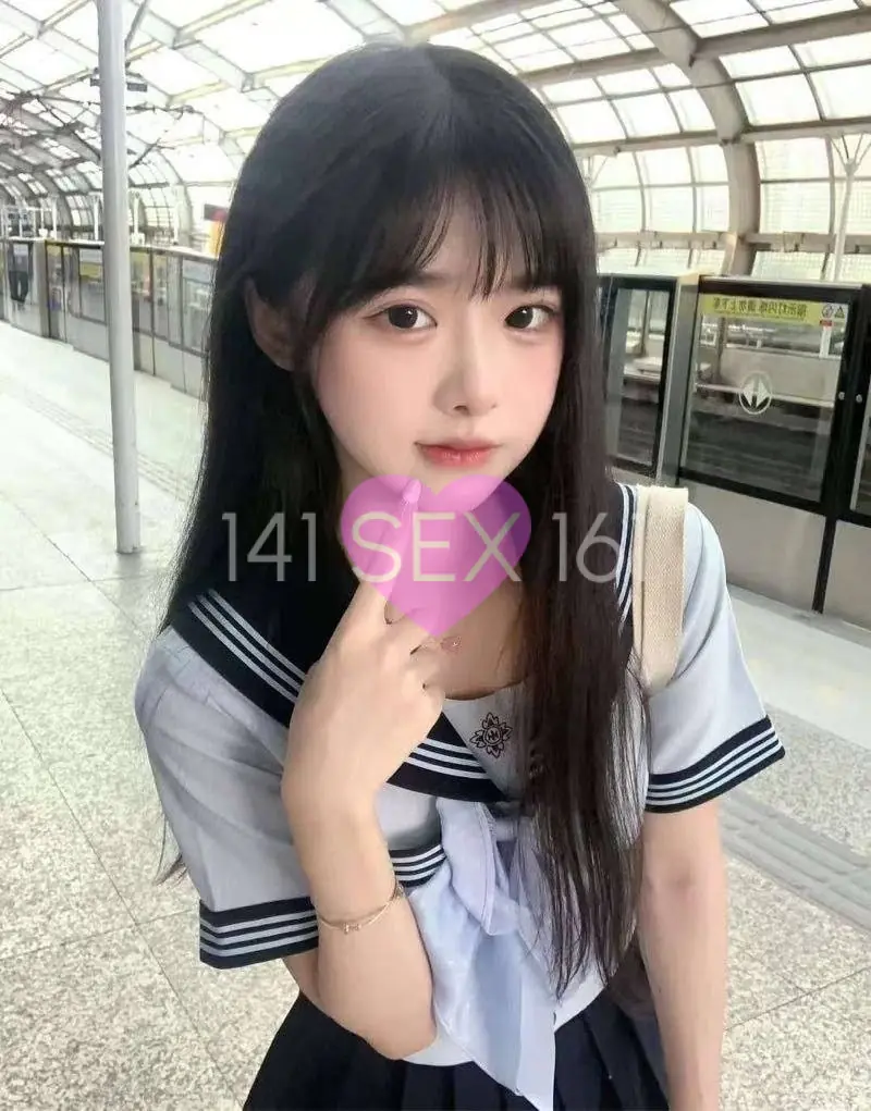婴儿