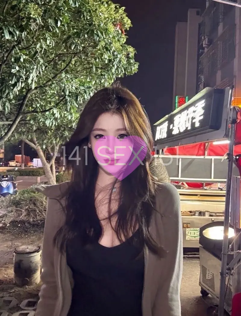 婴儿