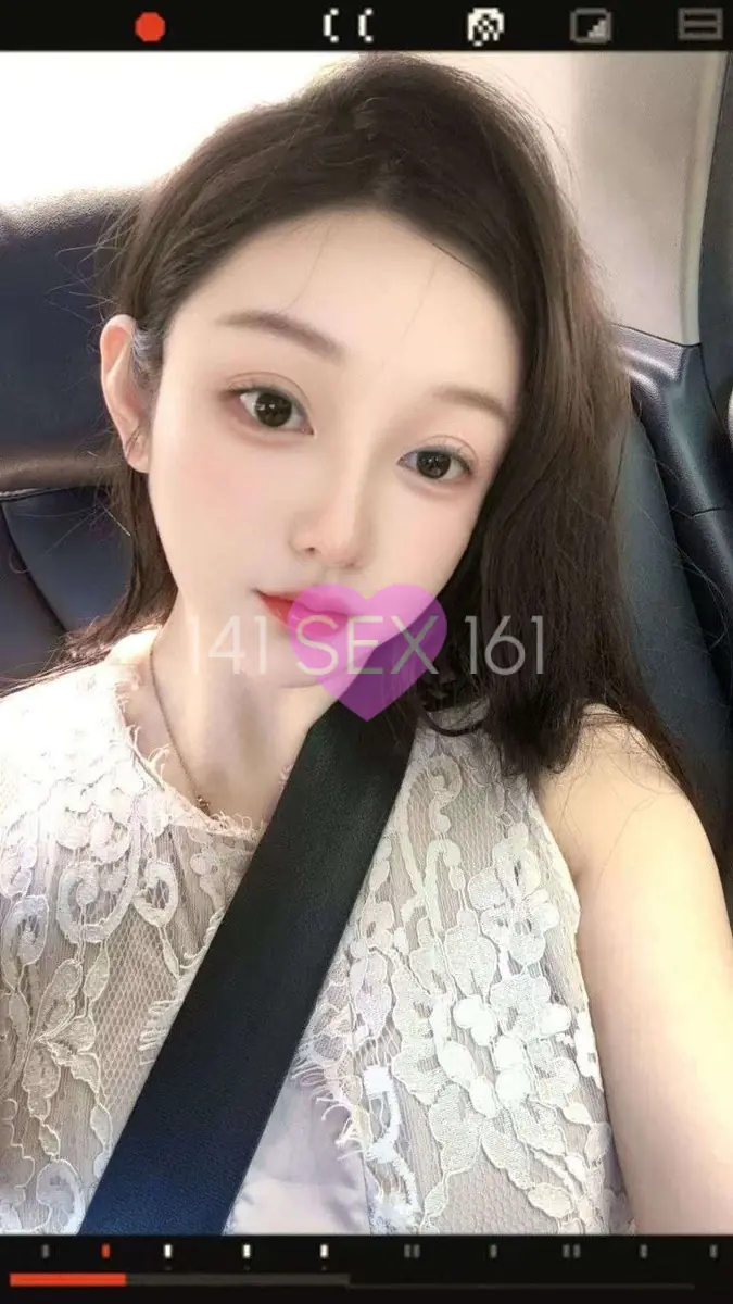 婴儿