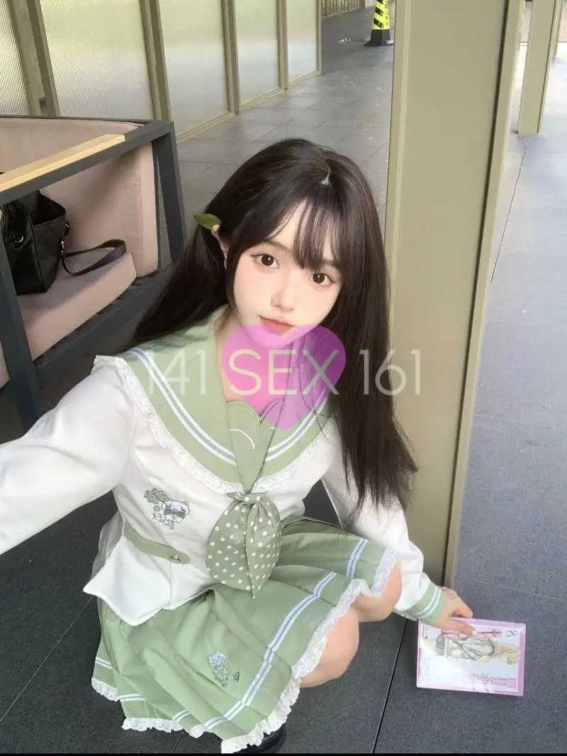 婴儿