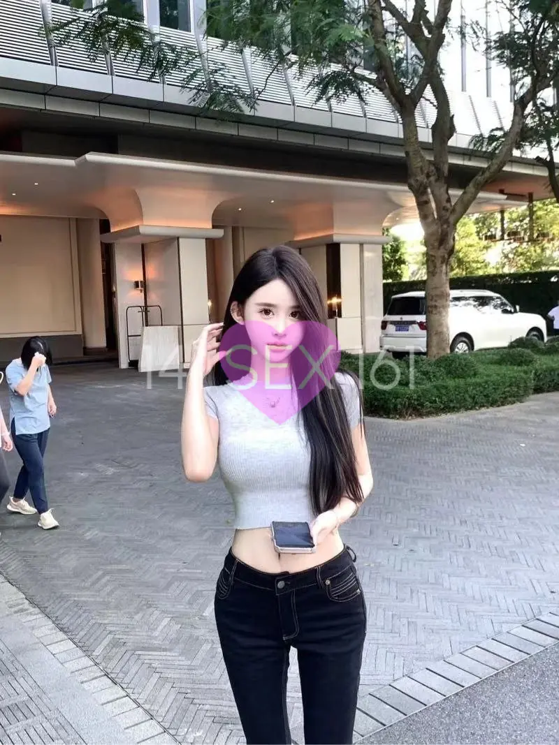 婴儿