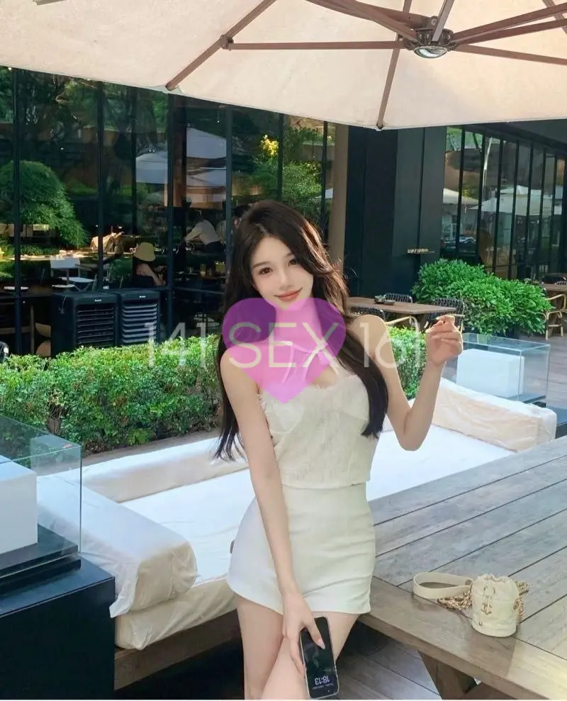 婴儿