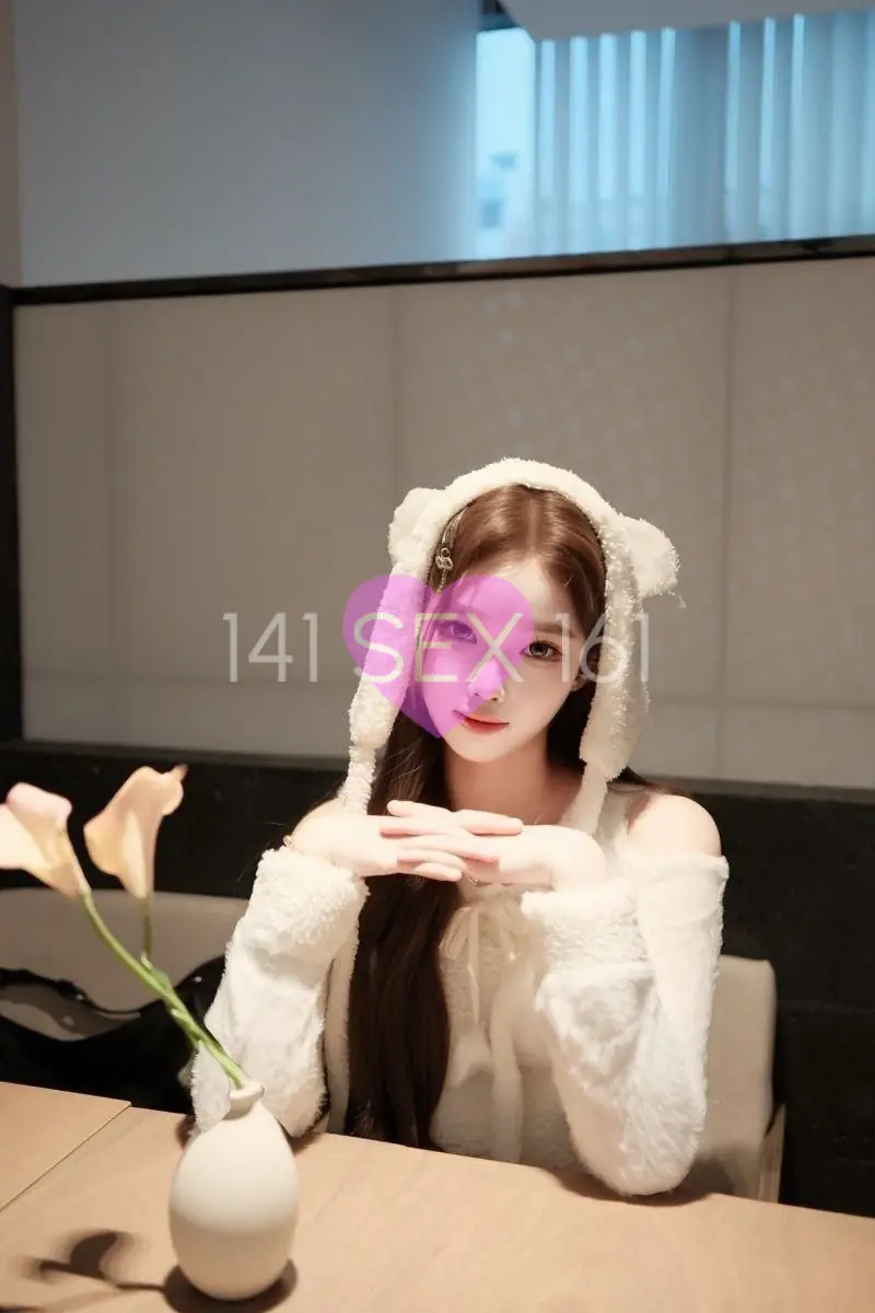 婴儿