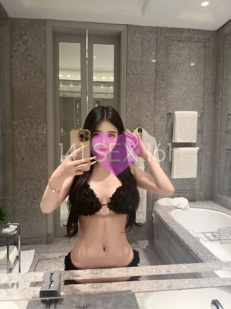婴儿