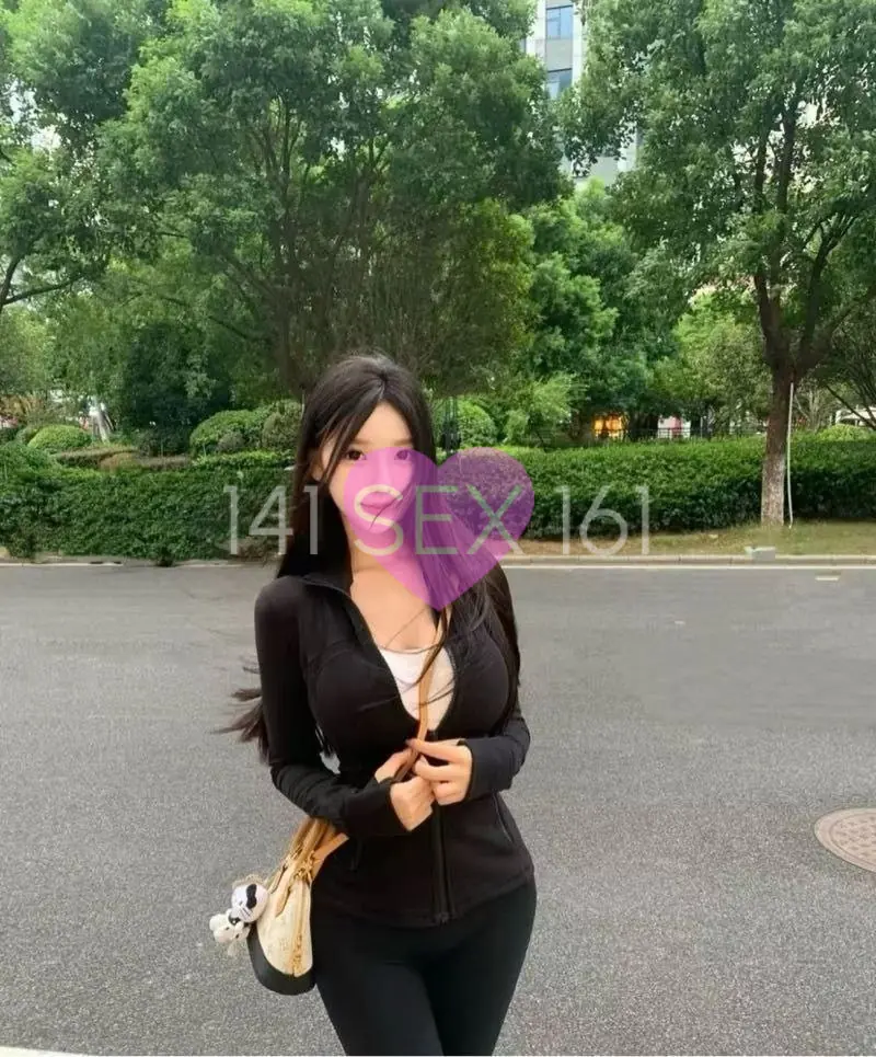 婴儿