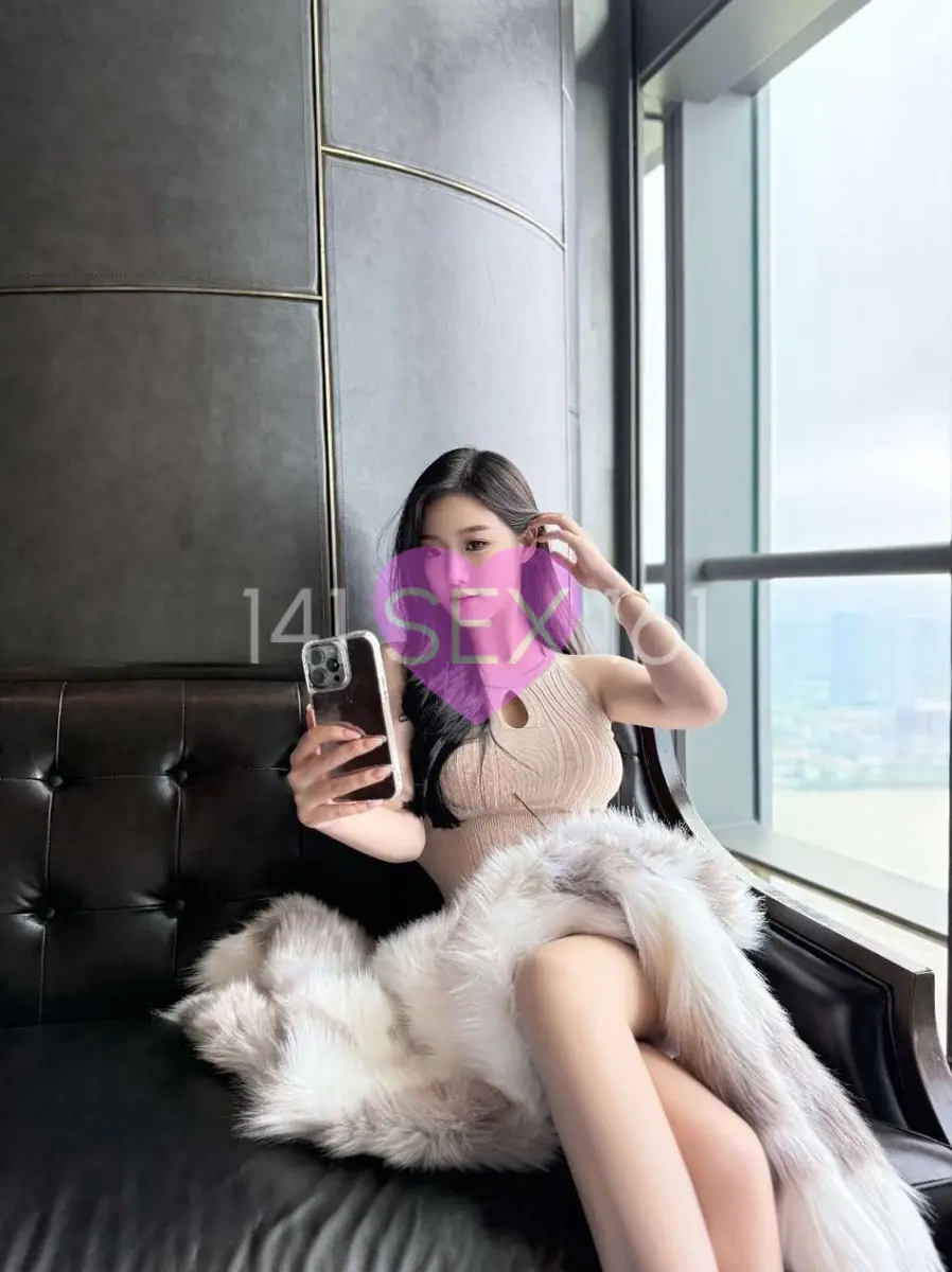 婴儿