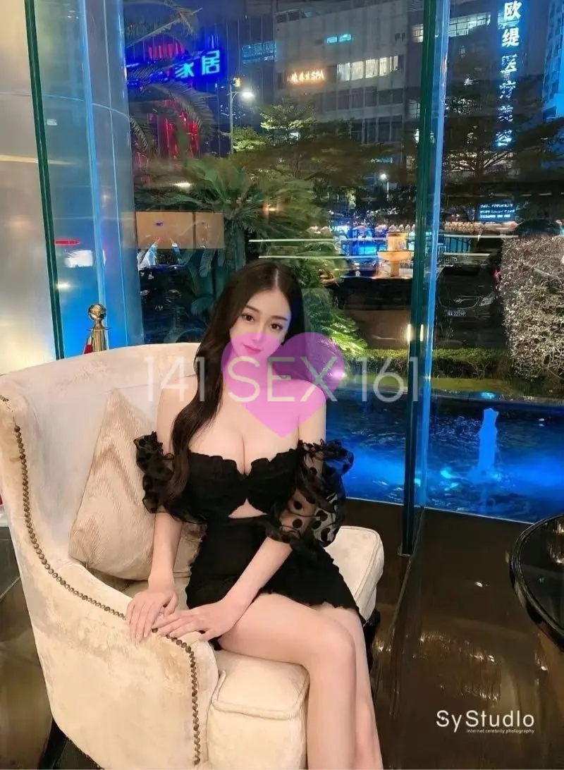 婴儿
