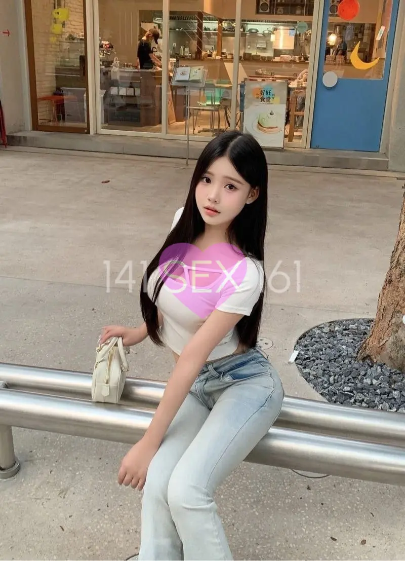 婴儿