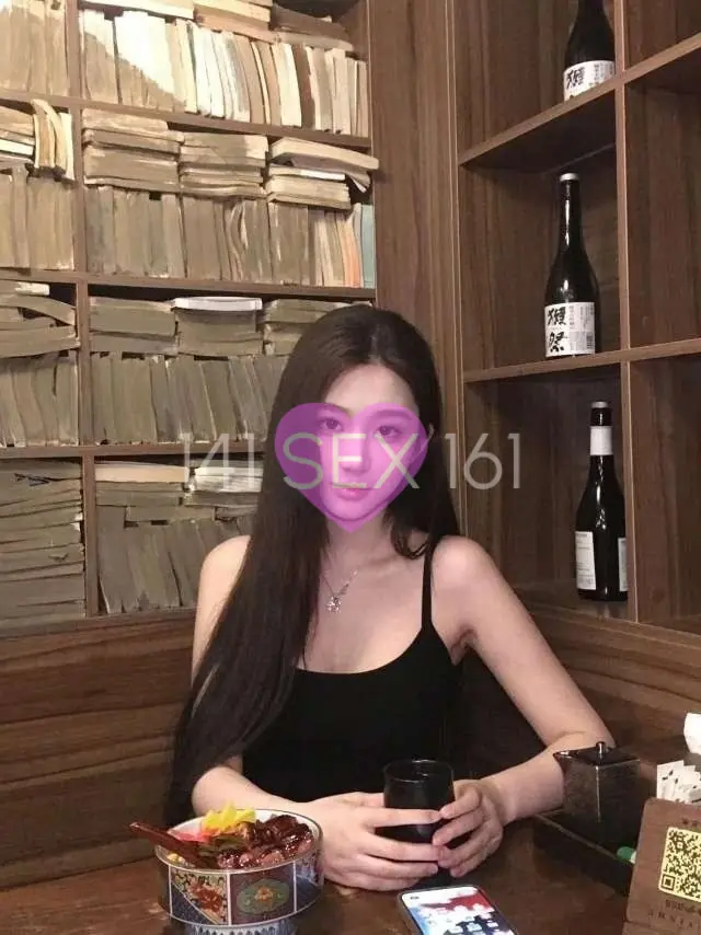 婴儿