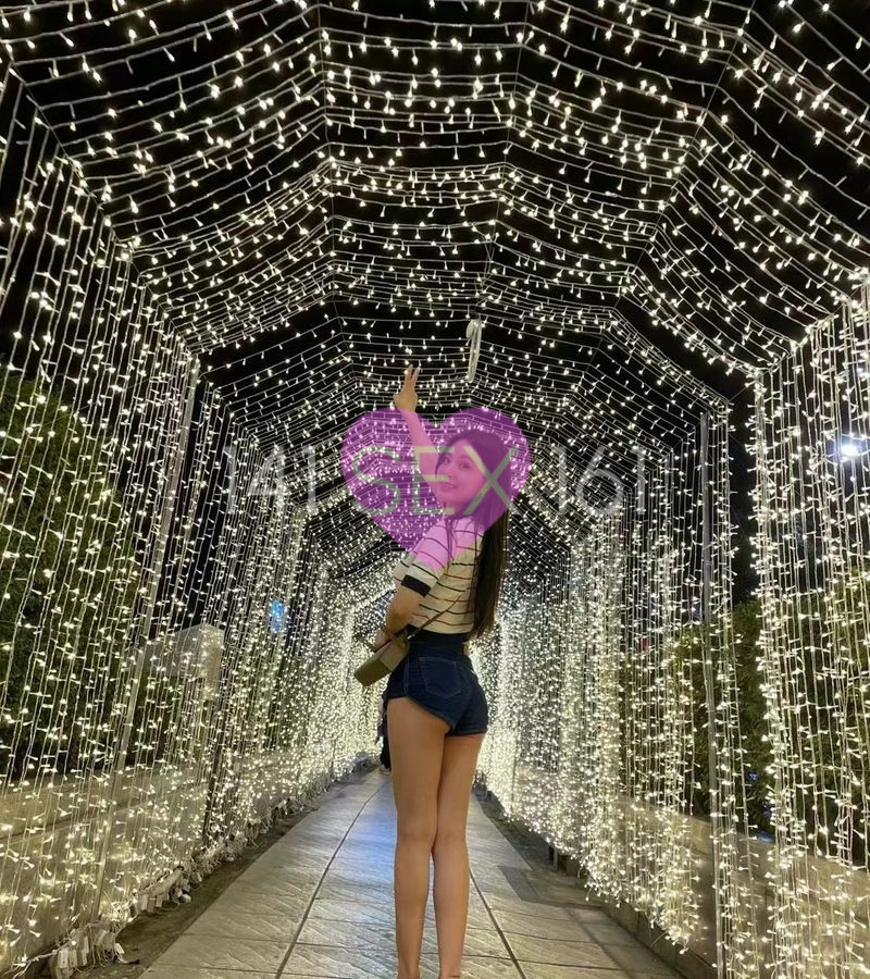 由希