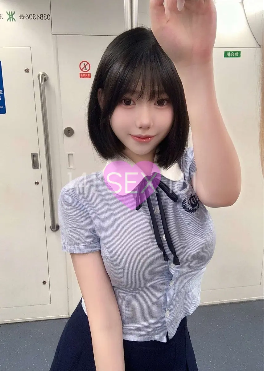 婴儿