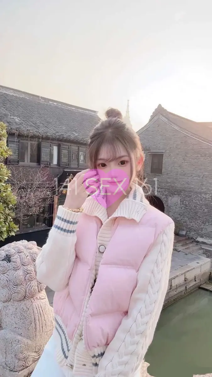 婴儿