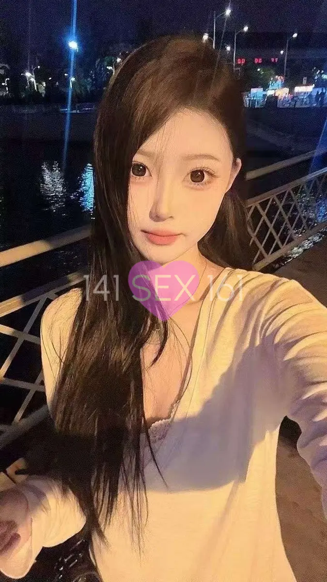 婴儿