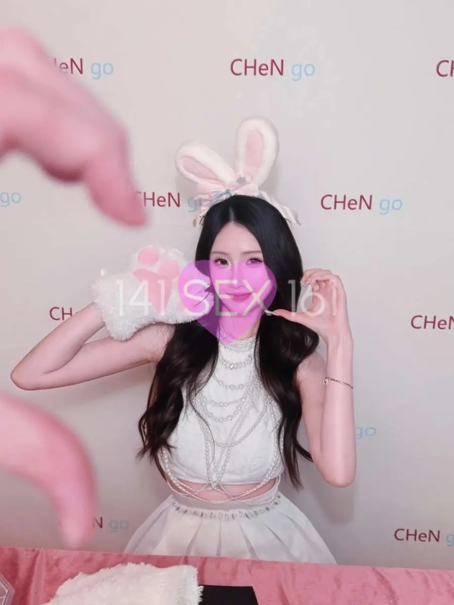 婴儿