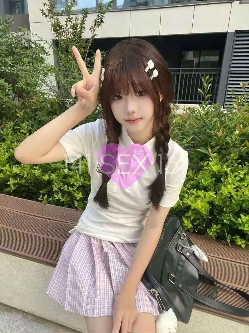 婴儿