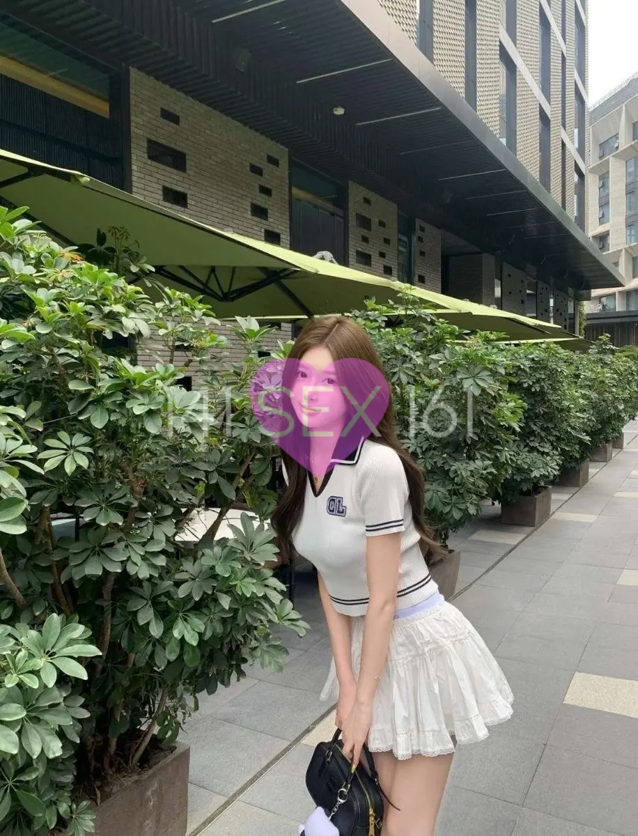 婴儿