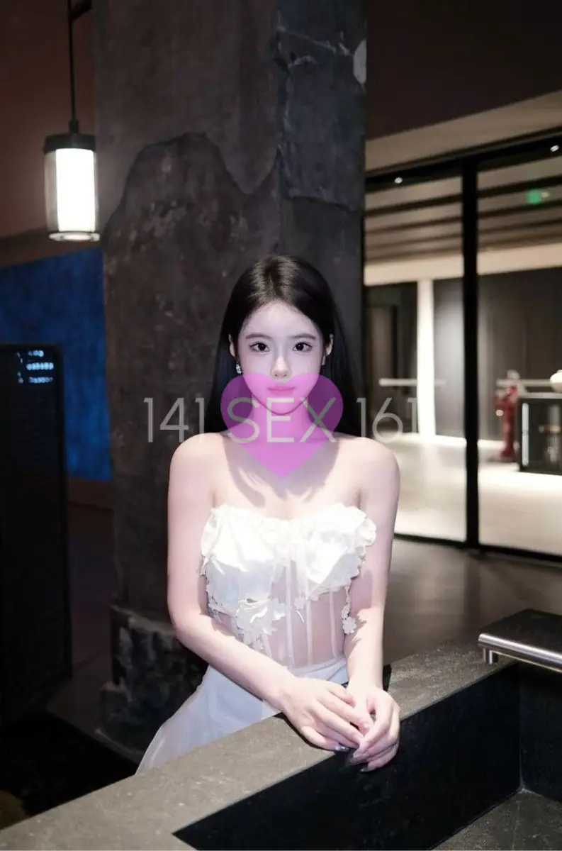 婴儿