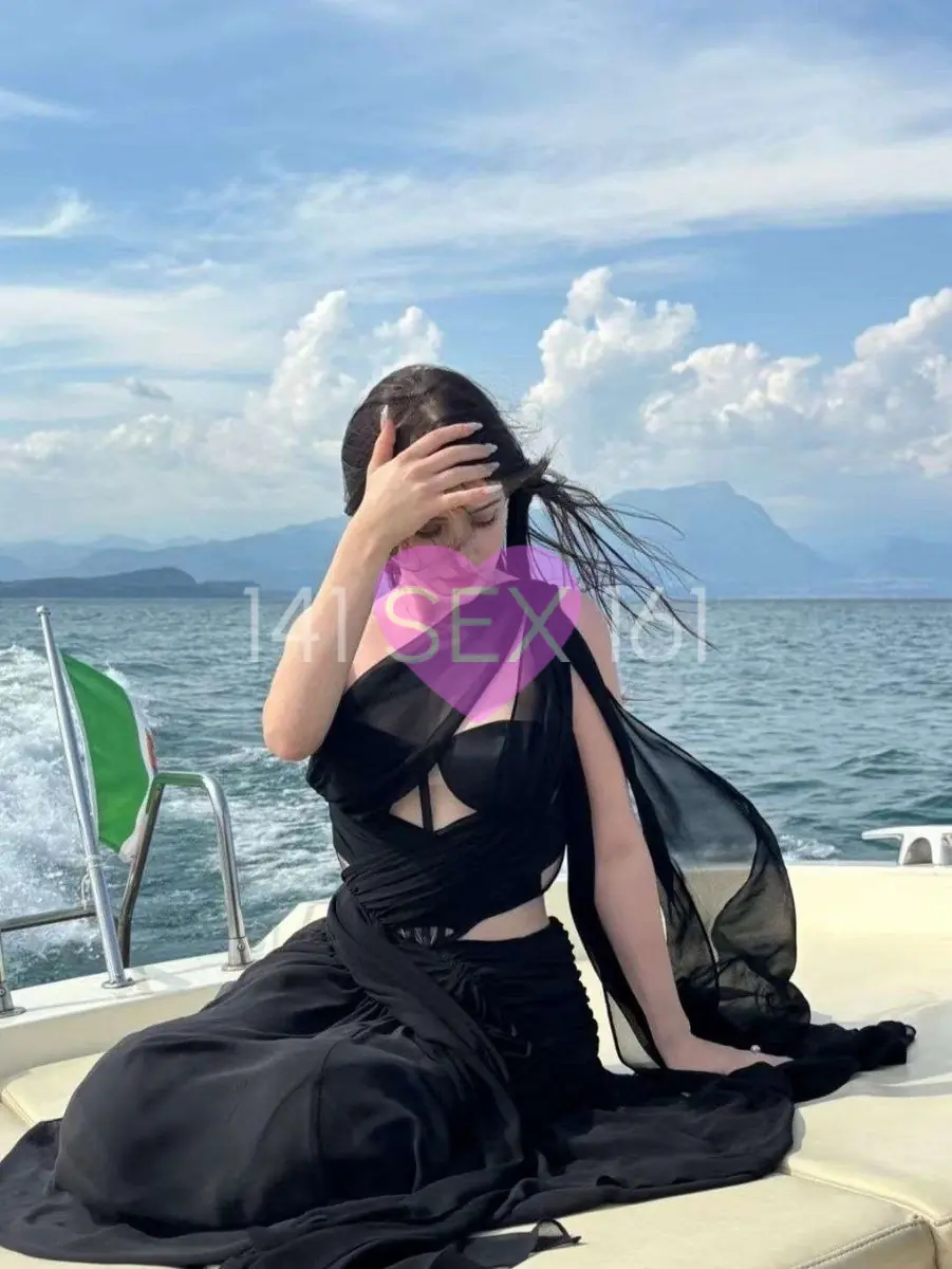 婴儿