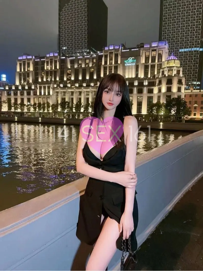 婴儿