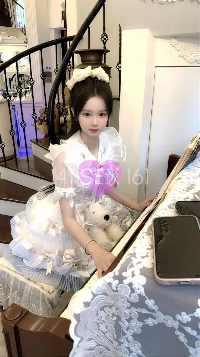 婴儿
