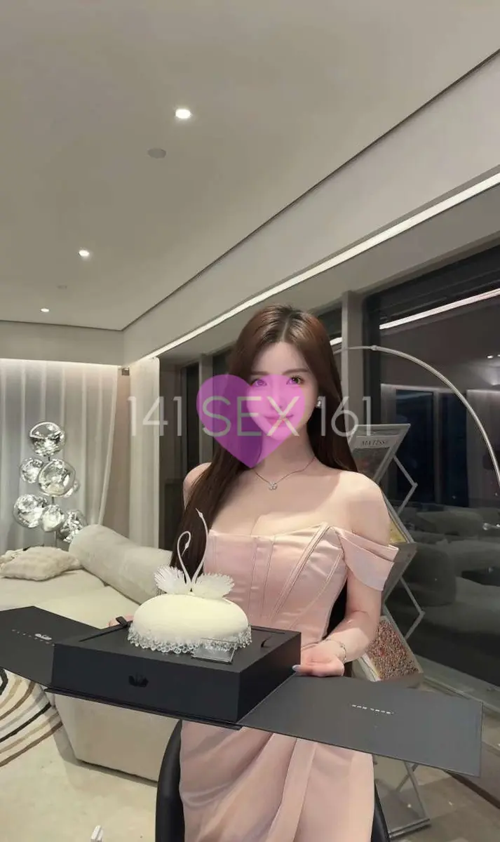 婴儿