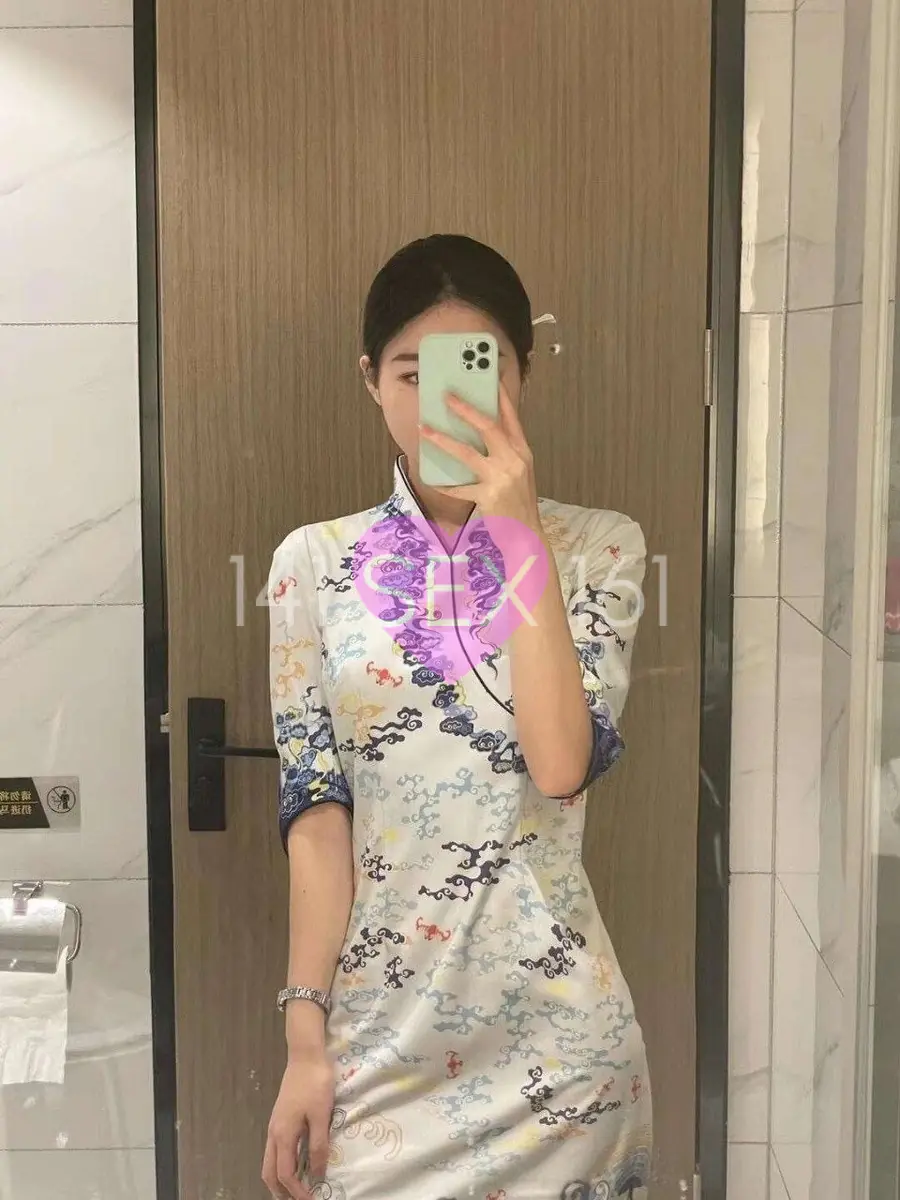 婴儿