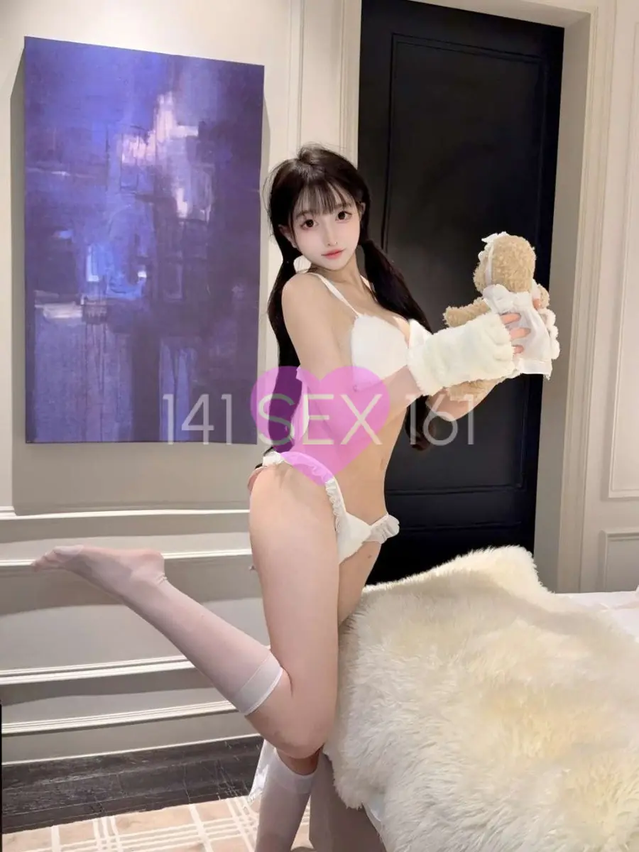 婴儿