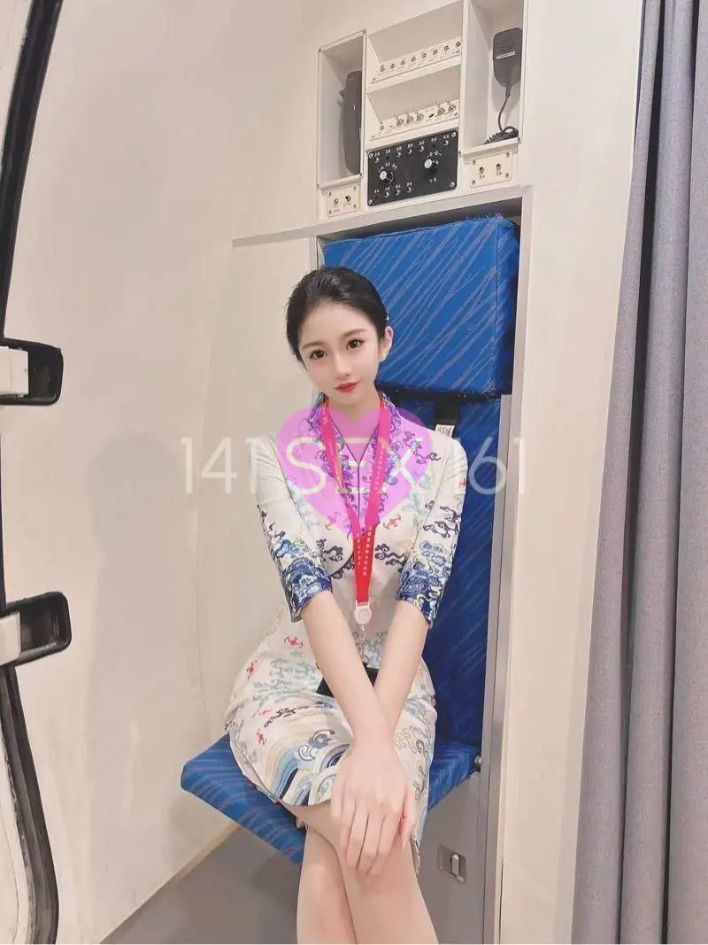婴儿