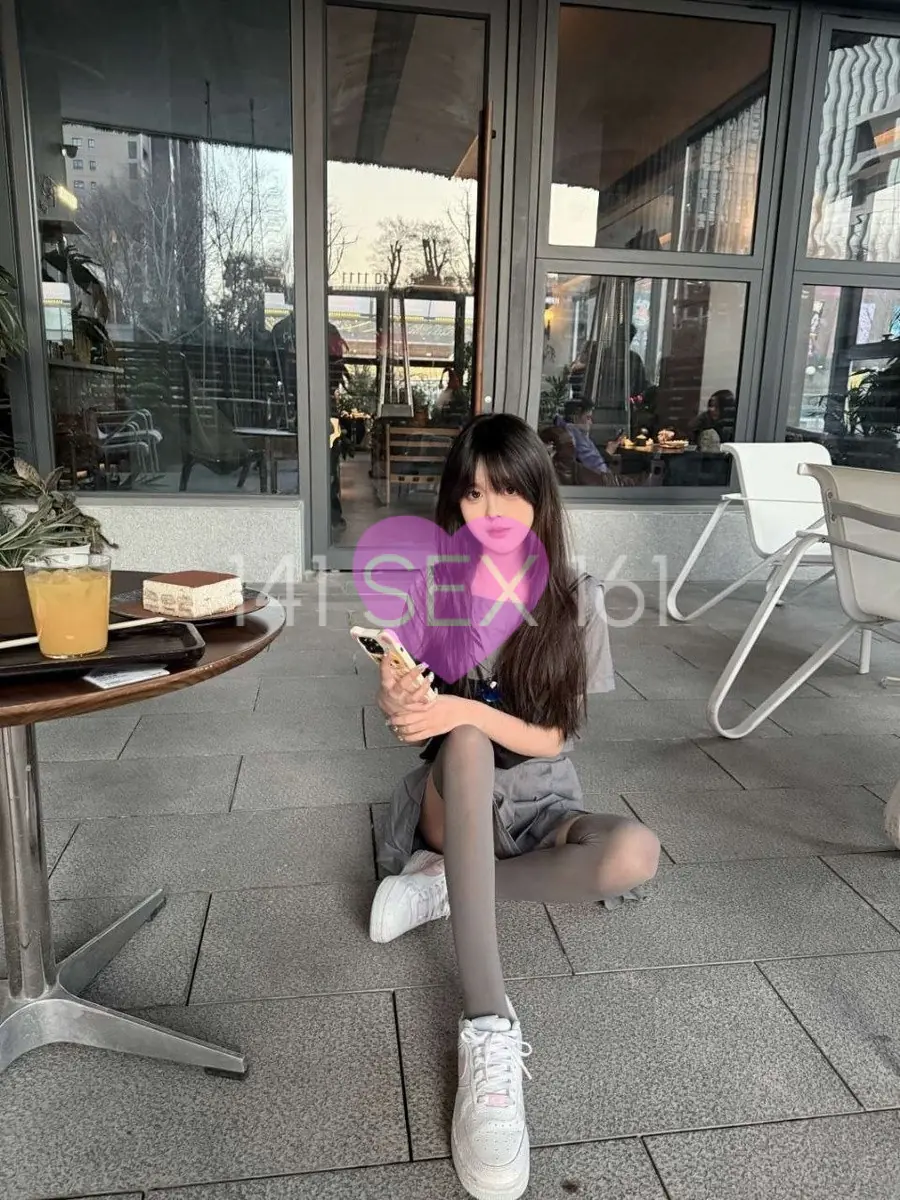 婴儿