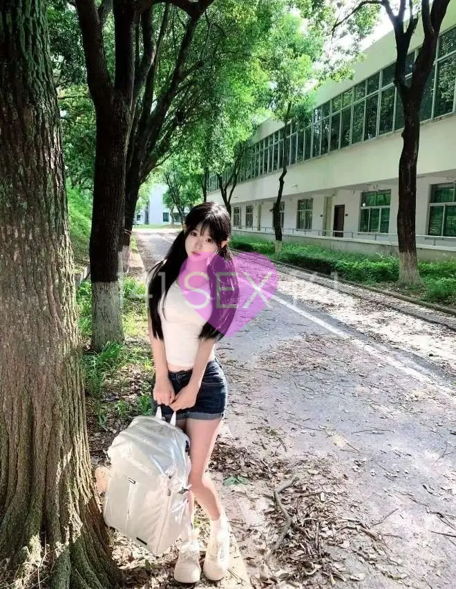 婴儿