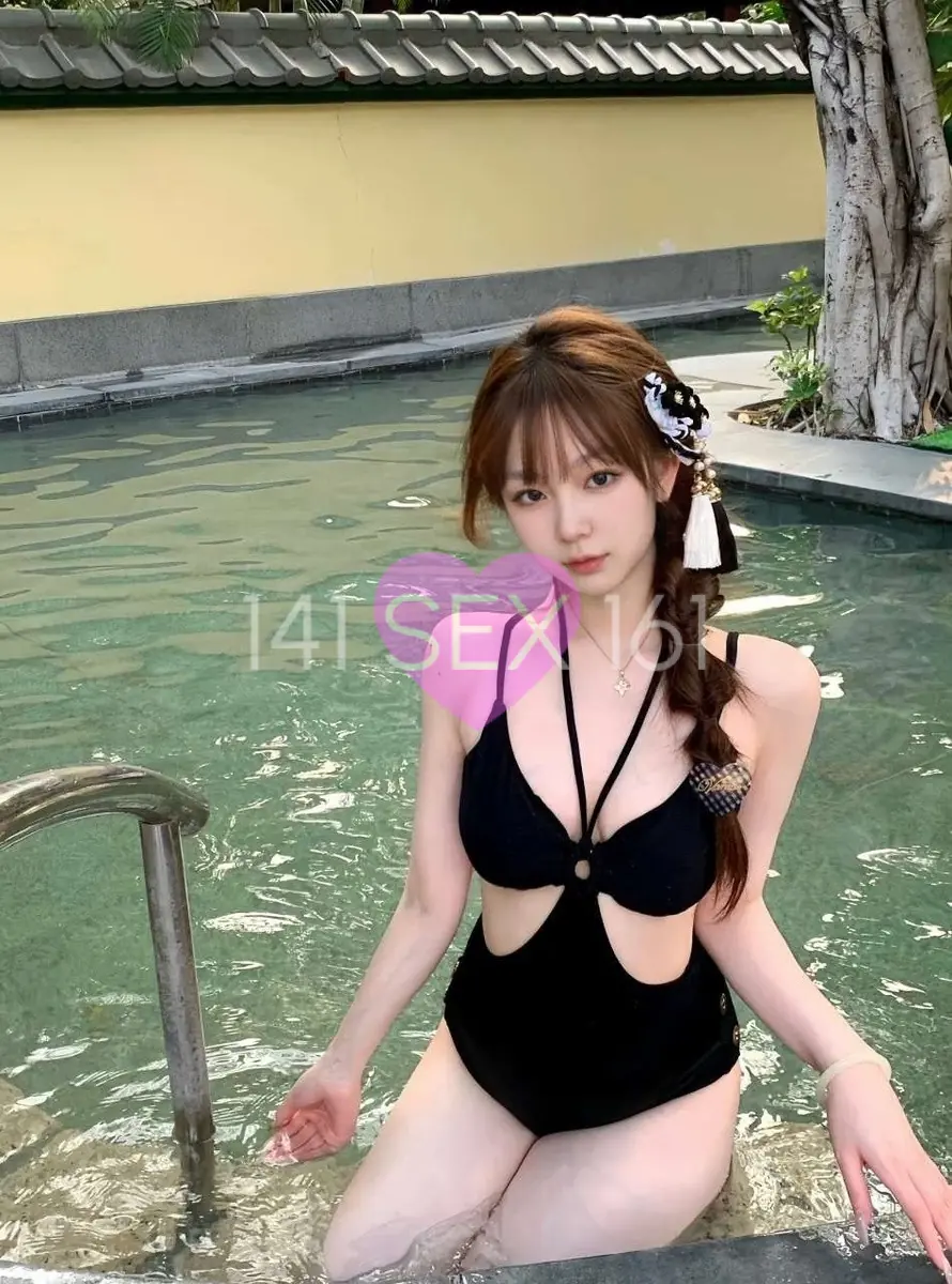 婴儿