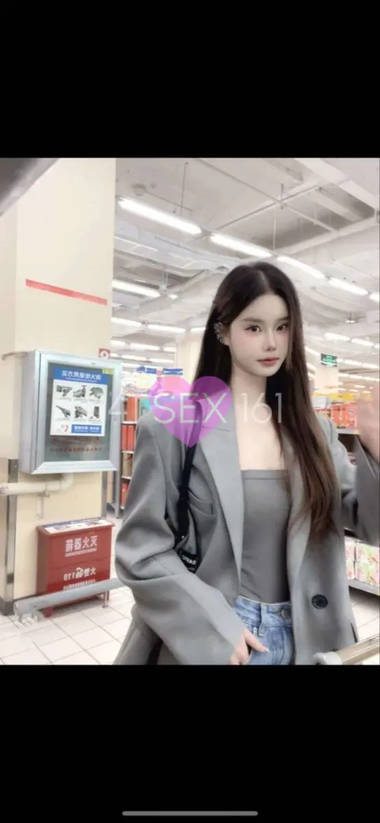 婴儿