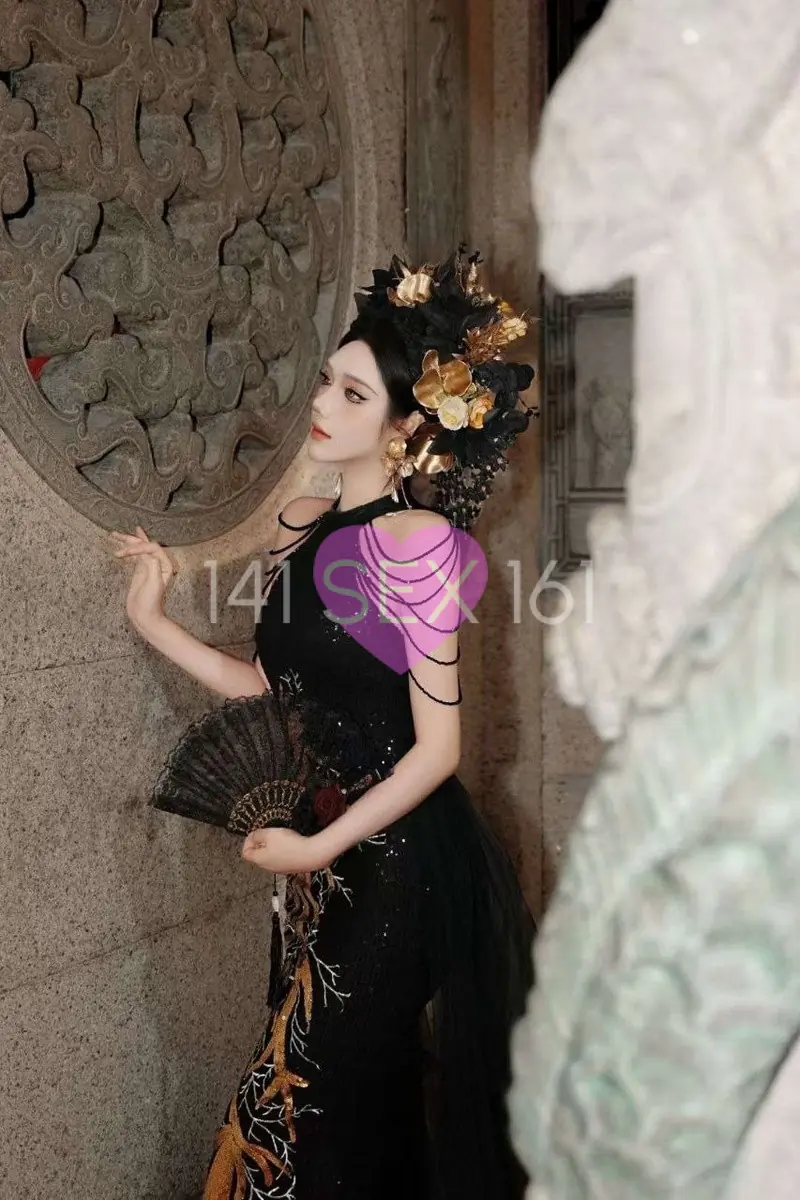 婴儿