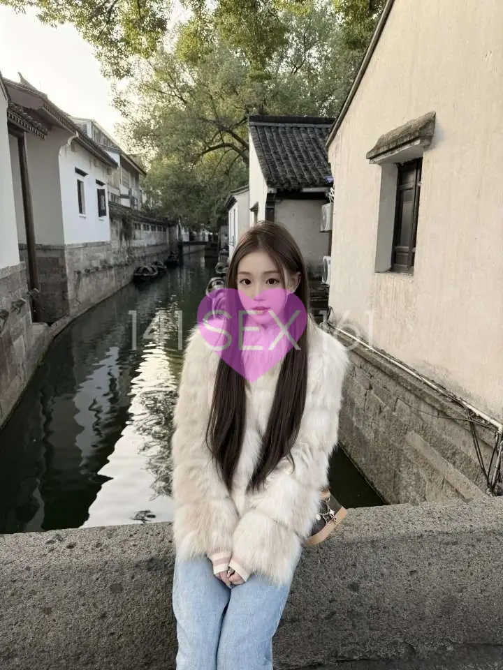 婴儿