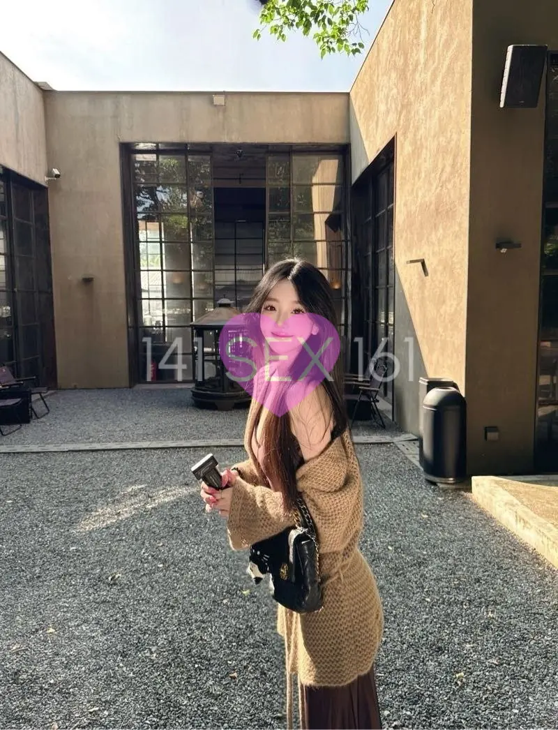 婴儿