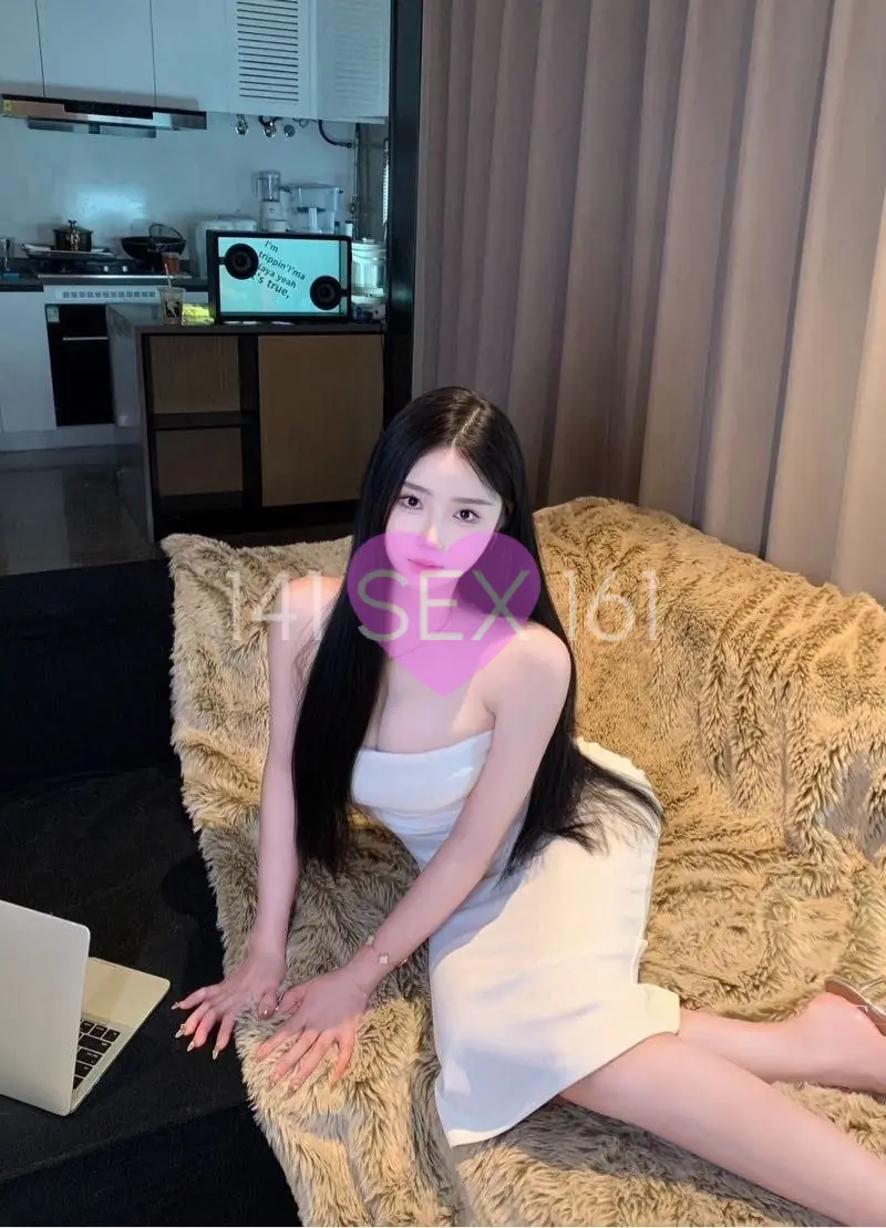 婴儿