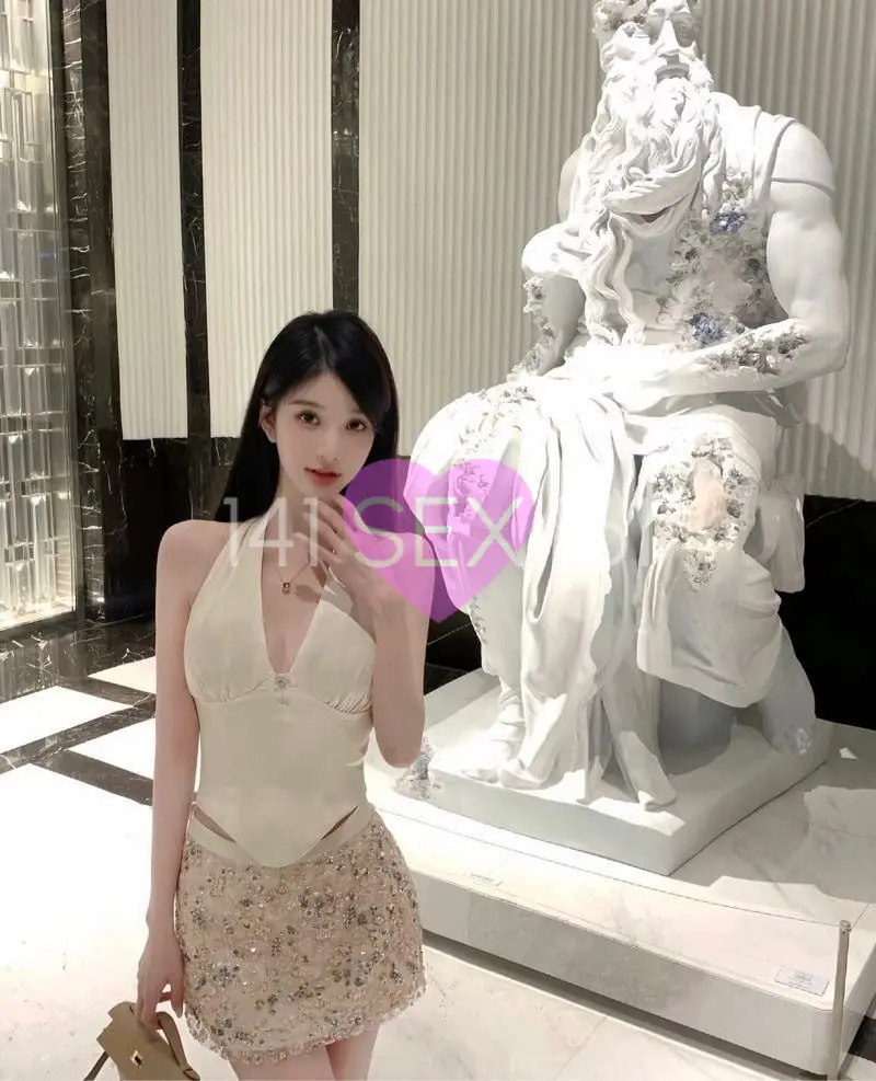 婴儿