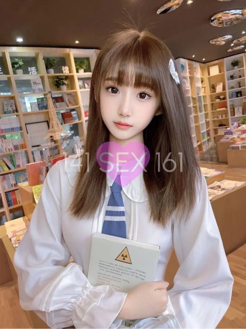 婴儿