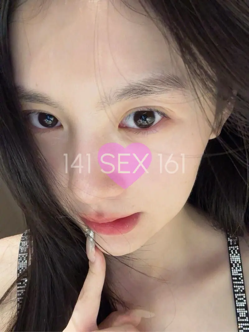 婴儿