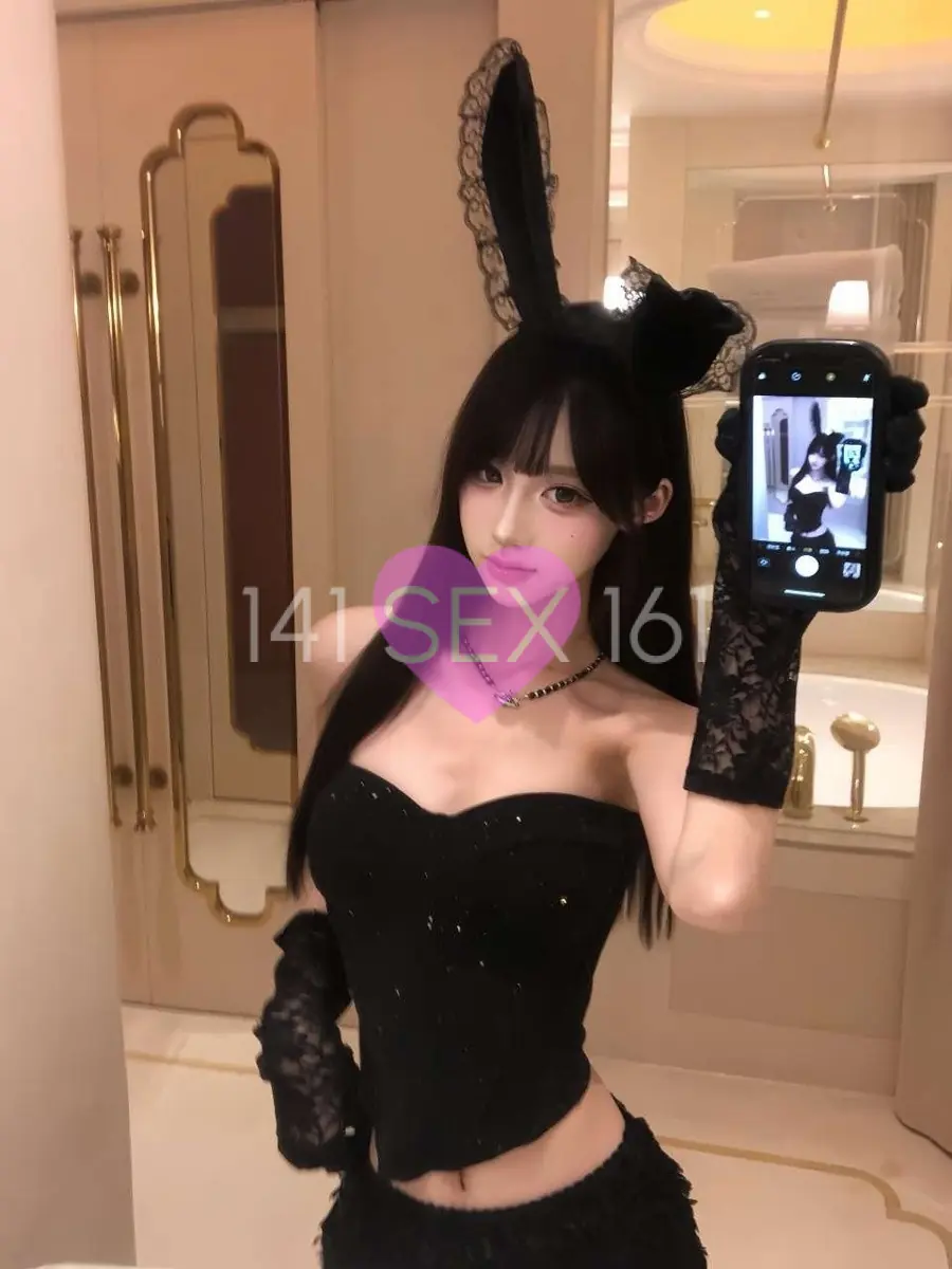 婴儿