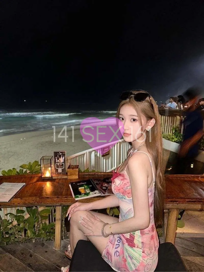 婴儿
