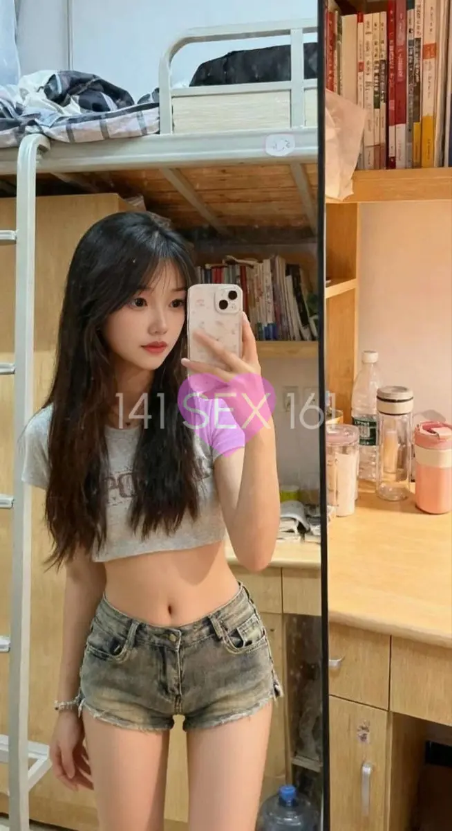婴儿