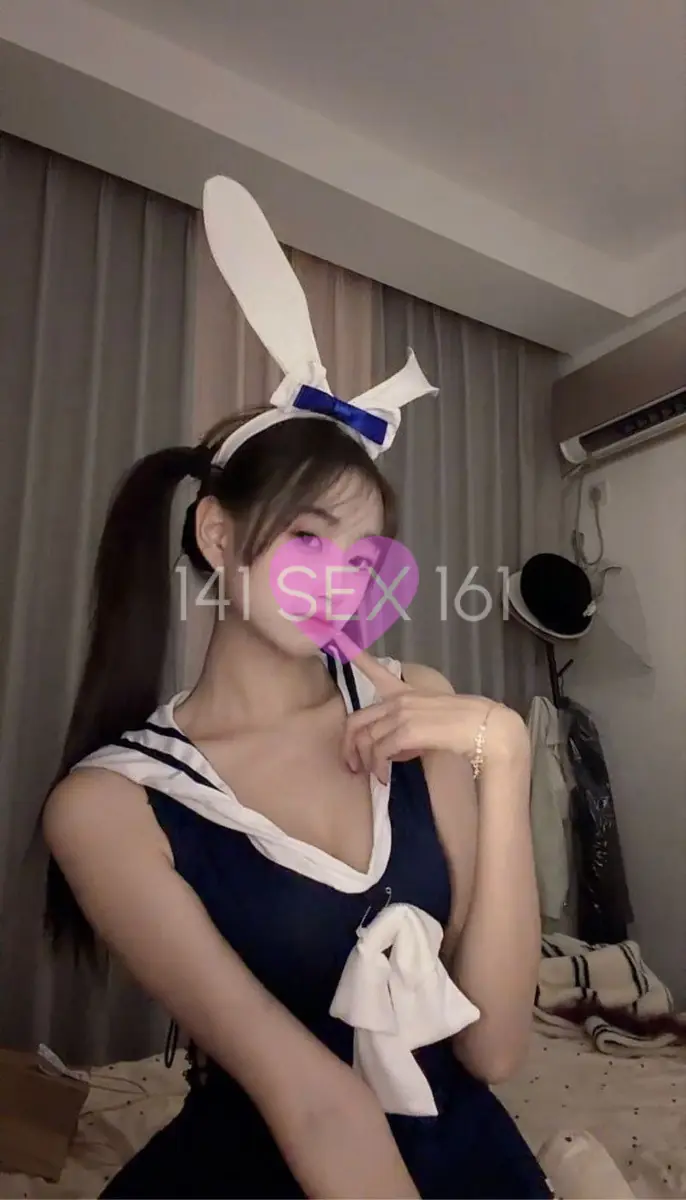 婴儿