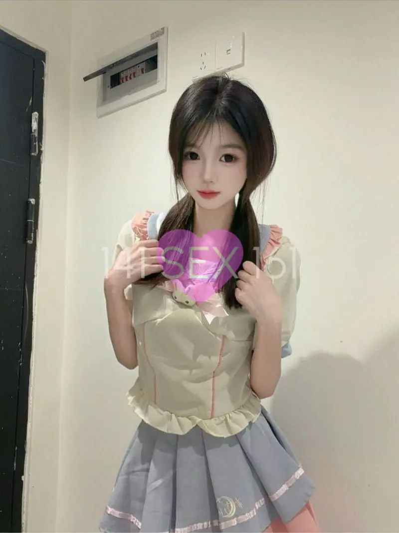 婴儿