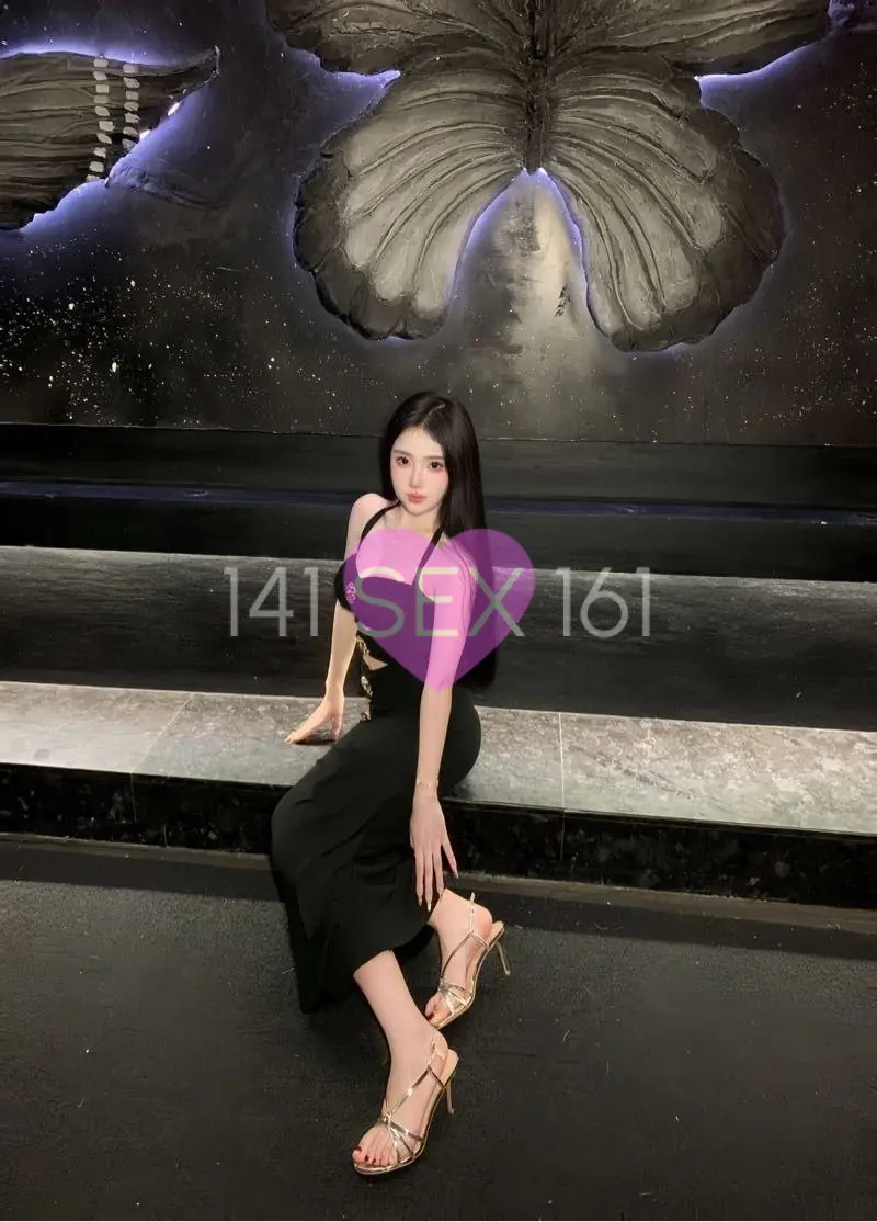 婴儿